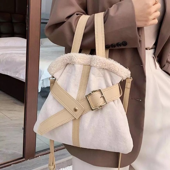 Bucket bag shoulder duo-style womens khaki cream belt magnet fuzzy soft leather - Picture 9 of 10